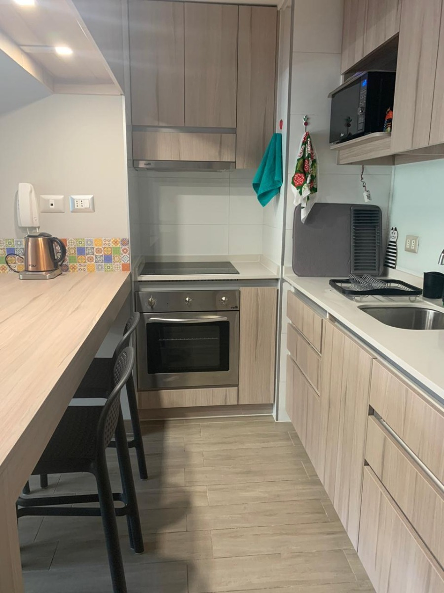 Venta Departamento O 2D en suite 2B 1E 1Bd Metro Hernando de Magallanes - Las Condes