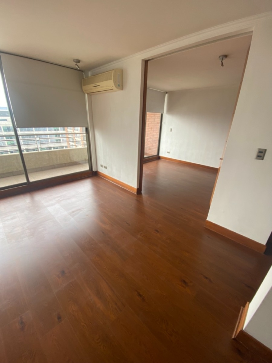 Venta Departamento P 1D en suite 1B 1E 1Bd Metro Escuela Militar - Las Condes