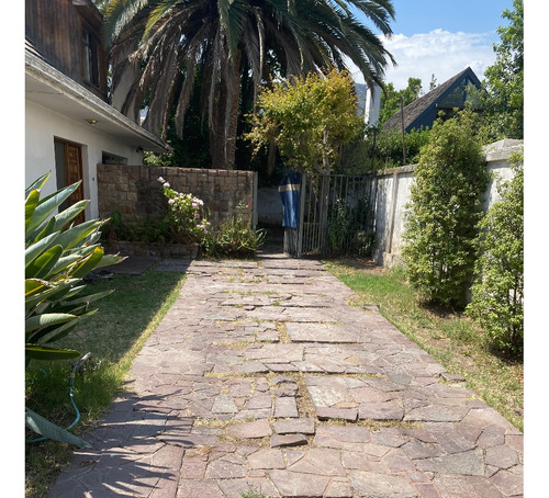 Venta Casa NO 4D en suite 2B 4E Juan XXIII - Vitacura