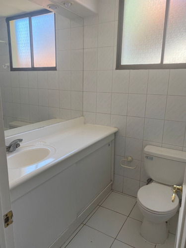 Arriendo Casa 5D 4B 2E San Carlos de Apoquindo - Las Condes