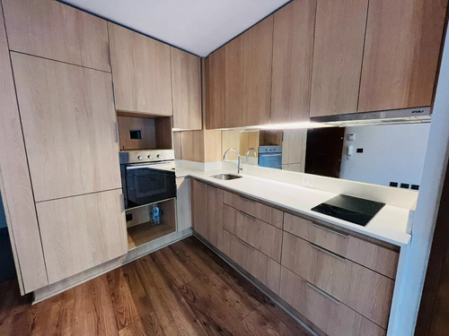 Arriendo Departamento 1D en suite 1B 1E 1B Barrio El Golf - Las Condes