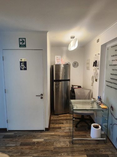 Arriendo Oficina 1B 1E Nueva Las Condes - Las Condes