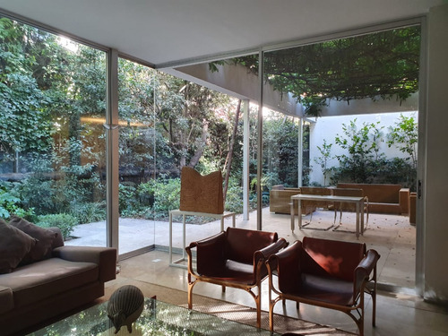 Venta Casa NO 6D 5B 3E 1B Metro Escuela Militar - Las Condes