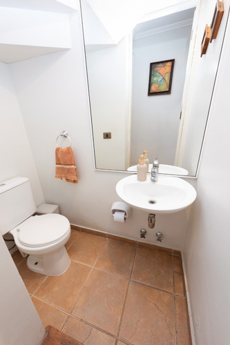 Venta Casa SO 4D en suite Walk-in cl&oacute;set 4B 2E 1B Carlos Ossand&oacute;n - La Reina