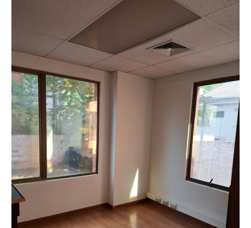 Arriendo Oficina NP 2B 2E 2B Metro Tobalaba - Mall Costanera - Providencia