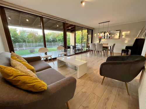 Venta Casa 3D 3B 3E Chicureo - Colina