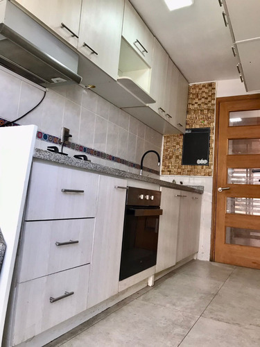 Arriendo Departamento SP 2D en suite Walk-in cl&oacute;set 2B 1E 1B Parque Padre Alberto Hurtado - Las Condes