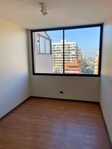 Arriendo Departamento SO 3D en suite 3B 1E 1B Barrio El Golf - Las Condes