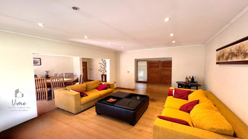 Venta Casa NO 6D en suite Walk-in cl&oacute;set 6B 10E 1B Chicureo - Colina