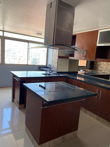 Arriendo Departamento 4D 3B 1E 1B Metro Escuela Militar - Las Condes