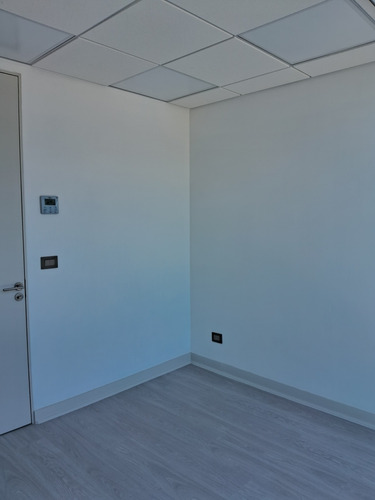 Arriendo Oficina 1B 1E Plaza Ega&ntilde;a - &Ntilde;u&ntilde;oa