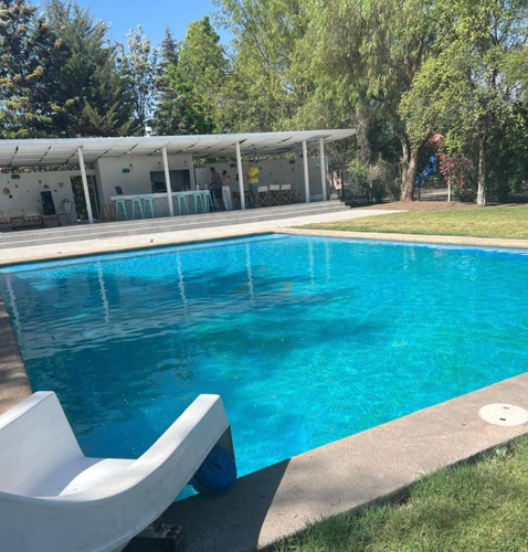 Arriendo Casa 6D en suite Walk-in cl&oacute;set 6B 6E 1B Chicureo - Colina