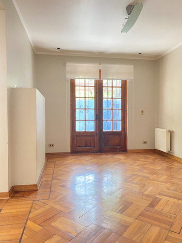 Arriendo Casa NP 3D 2B 2E 1B  - Las Condes