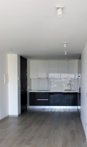 Arriendo Departamento O 2D en suite Walk-in cl&oacute;set 2B Metro Pr&iacute;ncipe de Gales - Country Club - La Reina