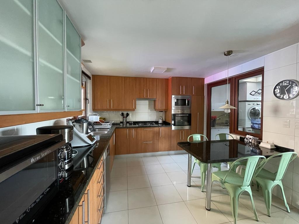 Venta Casa NO 4D en suite Walk-in cl&oacute;set 6B 3E San Carlos de Apoquindo - Las Condes