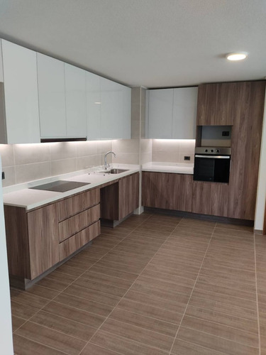 Venta Departamento NP 3D 2B 2E 1B Rotonda Atenas - Las Condes