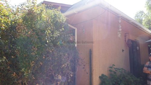 Venta Casa SP 5D 3B 2E Troncos Viejos - La Reina