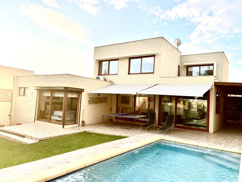 Venta Casa NOSP 5D en suite Walk-in cl&oacute;set 5B 3E La Reina Alta - La Reina