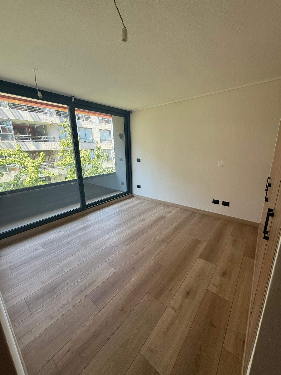 Arriendo Departamento S 3D en suite 2B 1E 1Bd In&eacute;s de Su&aacute;rez - Providencia