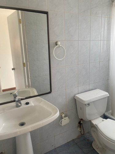 Arriendo Casa NO 3D 2B 4E 1B Metro Pr&iacute;ncipe de Gales - Country Club - La Reina