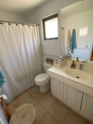 Venta Casa NOSP 4D en suite Walk-in cl&oacute;set 4B 2E 1B San Carlos de Apoquindo - Las Condes