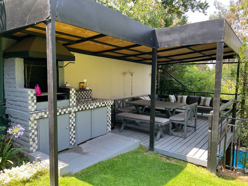 Venta Casa S 4D en suite 3B 3E El Huinganal - Lo Barnechea