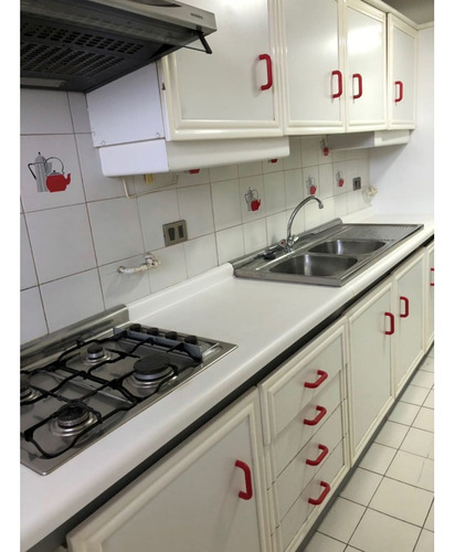 Venta Departamento S 2D en suite Walk-in cl&oacute;set 2B 1E 1B Vaticano - Las Condes