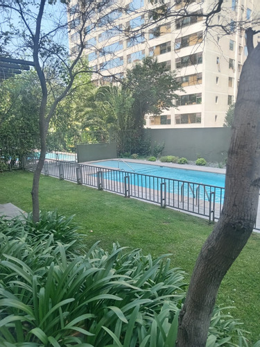 Arriendo Departamento NO 2D en suite Walk-in cl&oacute;set 2B 1E 1B Nueva Las Condes - Las Condes