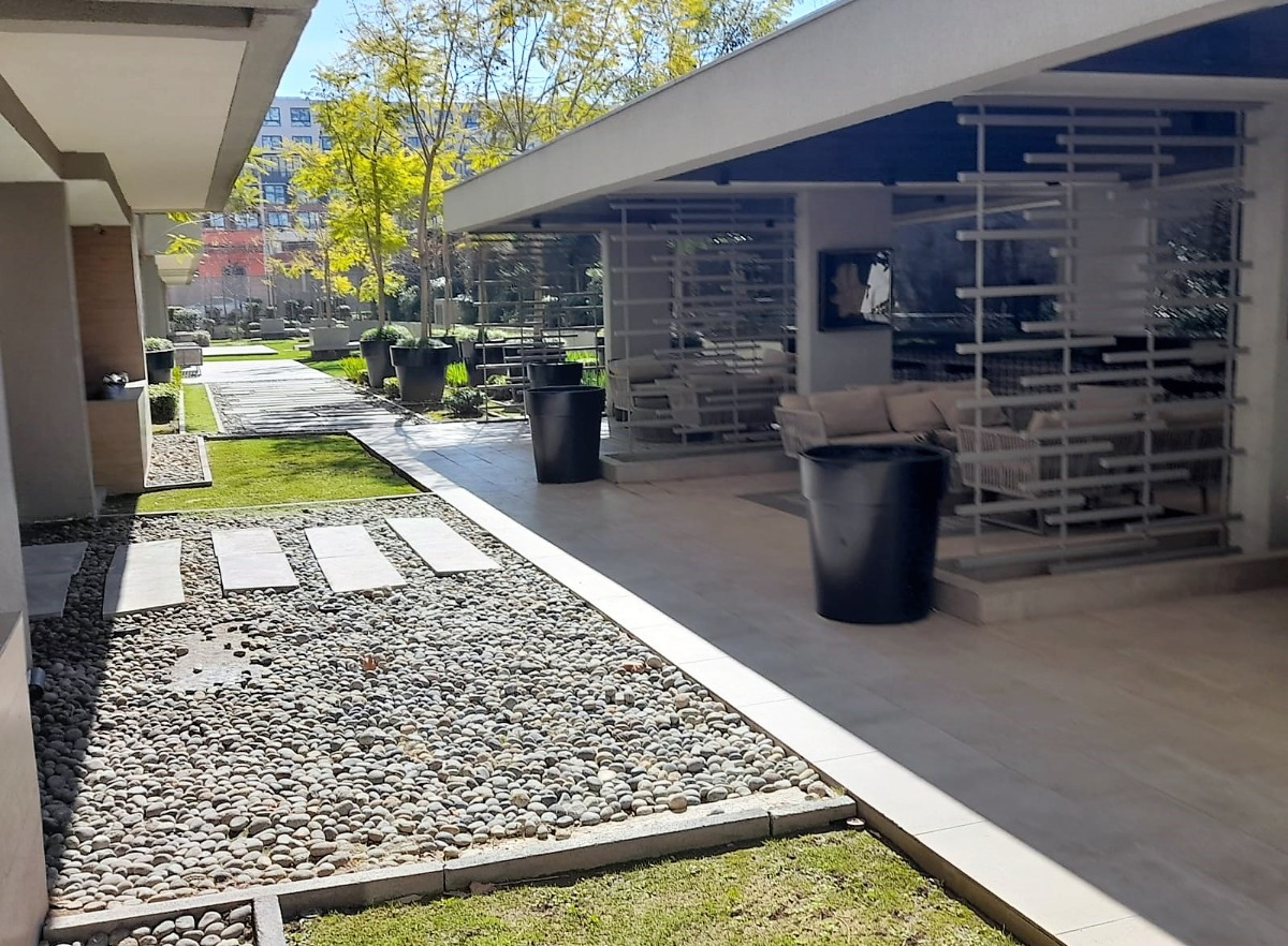 Venta Departamento O 2D en suite Walk-in cl&oacute;set 2B 1E 1Bd Metro Irarr&aacute;zaval - &Ntilde;u&ntilde;oa