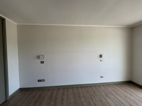 Arriendo Departamento N 2D en suite Walk-in cl&oacute;set 2B 2E 1B Los Dominicos - Las Condes
