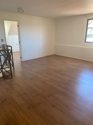 Arriendo Casa 5D 4B 2E San Carlos de Apoquindo - Las Condes