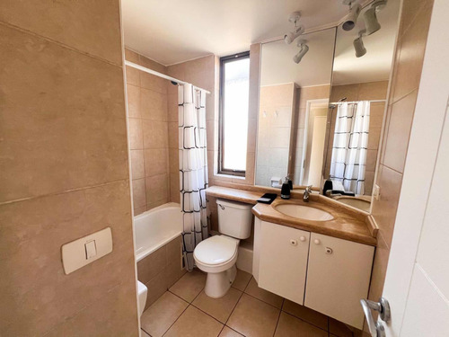 Venta Departamento SO 2D en suite Walk-in cl&oacute;set 2B 1E 1B Barrio Italia - Providencia