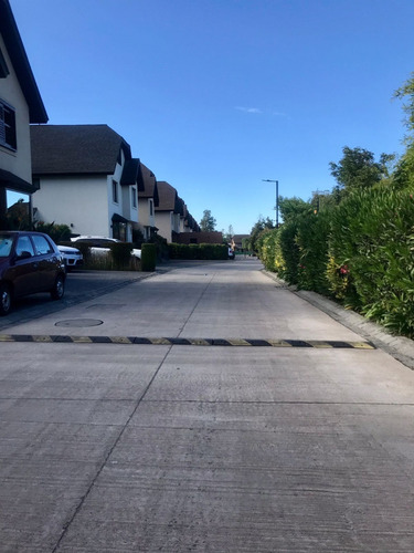 Venta Casa NO 6D en suite Walk-in cl&oacute;set 5B 2E 1B La Reina Alta - La Reina