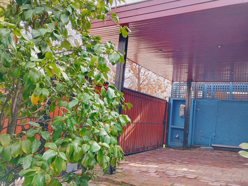 Venta Casa 4D 3B 2E Carlos Ossand&oacute;n - La Reina