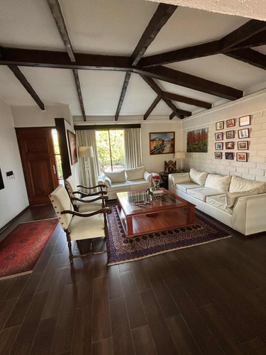 Venta Casa 4D 3B 2E Los Dominicos - Las Condes