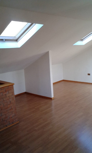 Venta Casa NO 4D Walk-in cl&oacute;set 2B 1E 1B Barrio El Golf - Las Condes