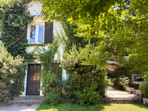 Arriendo Casa NO 4D en suite 4B 2E 1B Borde R&iacute;o - Casa Piedra - Vitacura