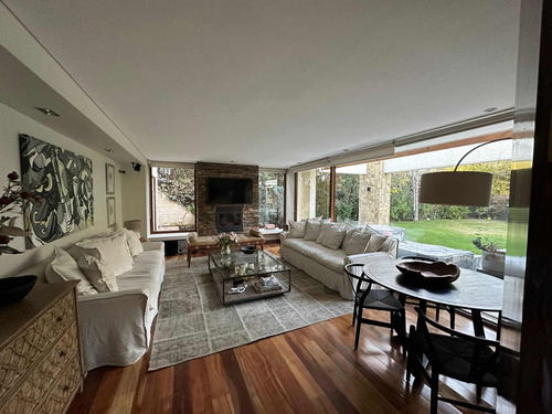 Venta Casa 5D 4B 4E La Dehesa - Lo Barnechea