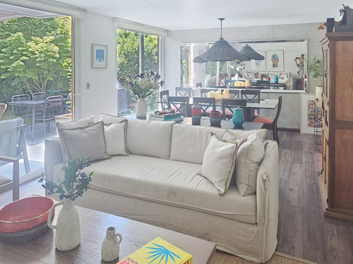 Venta Casa 3D 4B 2E 1B Los Trapenses - Lo Barnechea