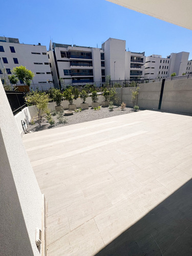 Venta Casa NO 4D en suite Walk-in cl&oacute;set 4B 2E 2B San Carlos de Apoquindo - Las Condes