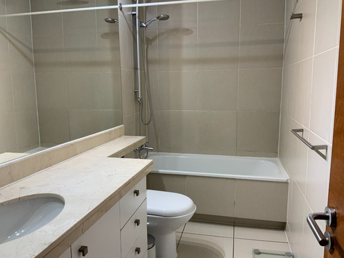 Arriendo Departamento S 2D en suite Walk-in cl&oacute;set 2B 1E P&iacute;o XI - Vitacura