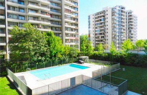 Arriendo Departamento 2D en suite Walk-in cl&oacute;set 2B 1E Estadio Nacional - &Ntilde;u&ntilde;oa