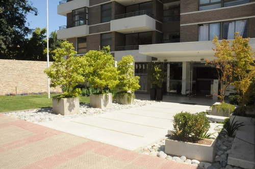 Arriendo Departamento N 2D en suite Walk-in cl&oacute;set 2B 1E 1B Blest Gana - La Reina
