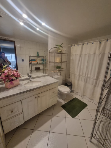 Venta Departamento SO 4D en suite Walk-in cl&oacute;set 3B 2E 1B Nueva Las Condes - Las Condes
