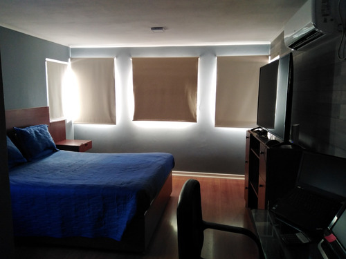 Venta Casa 3D en suite Walk-in cl&oacute;set 3B 2E Troncos Viejos - La Reina