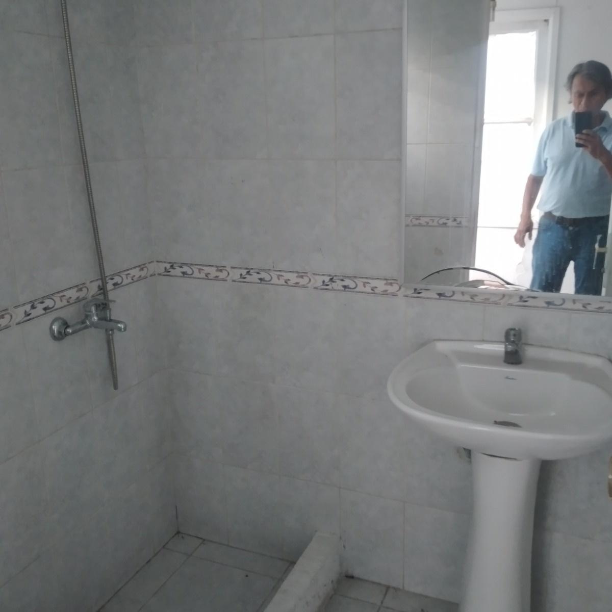 Arriendo Casa SO 6D Walk-in cl&oacute;set 5B 5E 2Bd Troncos Viejos - La Reina