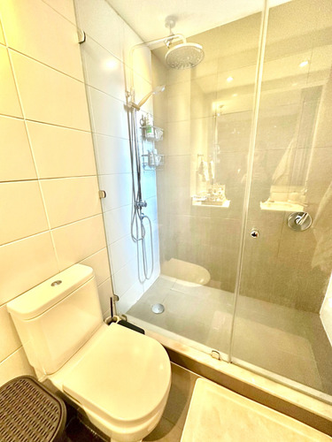 Arriendo Departamento 3D en suite Walk-in cl&oacute;set 3B 1E 1B Metro Manquehue - Apumanque - Las Condes