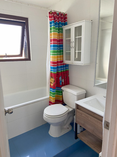 Venta Casa O 5D en suite Walk-in cl&oacute;set 6B 2E 2B San Carlos de Apoquindo - Las Condes