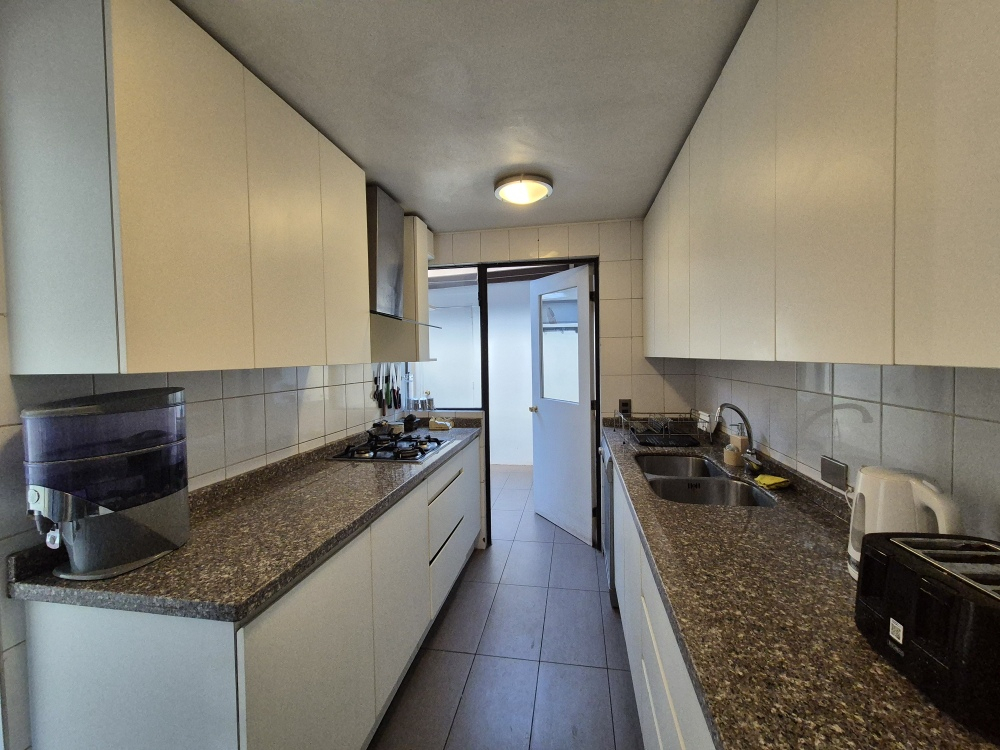 Venta Casa 3D en suite 3B 1E Troncos Viejos - La Reina