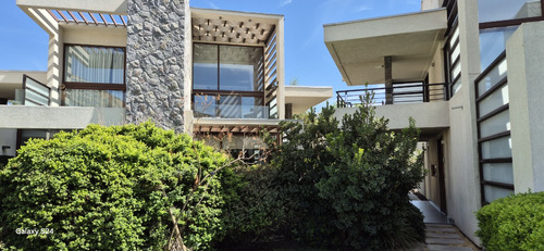 Arriendo Departamento NP 2D en suite Walk-in cl&oacute;set 2B 1E 1B Chicureo - Colina